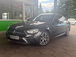 Grau Gebraucht 2023 Mercedes E200 AMG line Limousine | 46.990 € (Etwas zu teuer)