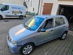 Silber Gebraucht 2002 Suzuki Alto Kleinwagen | 1.350 €