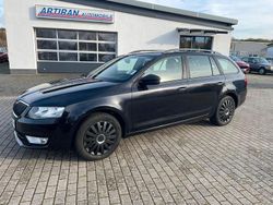 Schwarz Gebraucht 2014 Skoda Octavia Active Kombi | 8.300 € (Guter Preis)