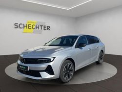 Kristall silber metallic Gebraucht 2024 Opel Astra Kombi | 38.990 €