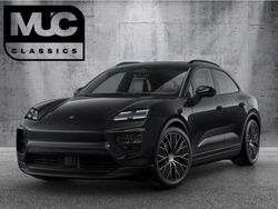 Tiefschwarzmetallic Gebraucht 2024 Porsche Macan SUV | 96.152 €
