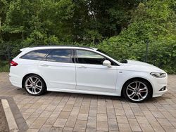Weiß Gebraucht 2019 Ford Mondeo ST-Line Limousine | 15.000 € (Fairer Preis)