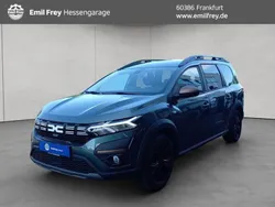 Grün Gebraucht 2023 Dacia Jogger Extreme Van / Kleinbus | 18.450 € (Fairer Preis)