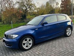 Blau Gebraucht 2008 BMW 118 Kleinwagen | 5.000 € (Guter Preis)