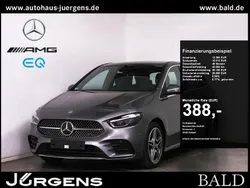 Grau metalliclack mountaingrau Gebraucht 2024 Mercedes B250e AMG Van / Kleinbus | 40.490 € (Fairer Preis)