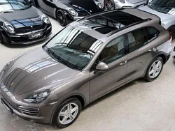 Braun Gebraucht 2012 Porsche Cayenne SUV | 24.490 € (Fairer Preis)