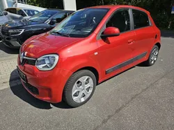 Rot Gebraucht 2020 Renault Twingo LIMITED Kleinwagen | 3.995 €