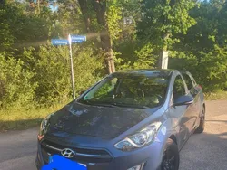 Blau Gebraucht 2016 Hyundai i30 Limousine | 9.250 € (Fairer Preis)