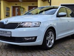 Weiß Gebraucht 2019 Skoda Rapid Cool Edition Limousine | 11.650 € (Fairer Preis)