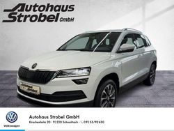 Moonweiß metallic (metallic) Gebraucht 2020 Skoda Karoq Drive SUV | 23.990 € (Etwas zu teuer)