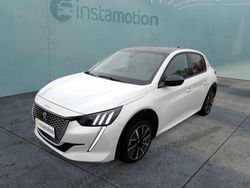 Weiß Gebraucht 2020 Peugeot e-208 GT Kleinwagen | 21.440 € (Teuer)