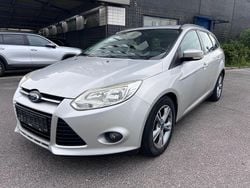 Silber Gebraucht 2014 Ford Focus Kombi | 3.999 € (Guter Preis)