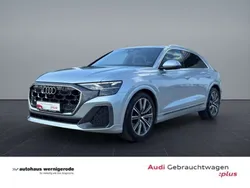 Satellitsilber metallic Gebraucht 2024 Audi Q8 Ambiente SUV | 81.940 € (Teuer)