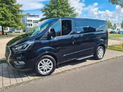 Schwarz Gebraucht 2019 Ford Tourneo Custom Van / Kleinbus | 29.400 € (Teuer)