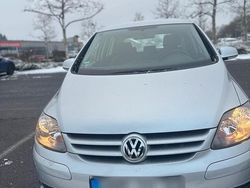 Grau Gebraucht 2005 VW Golf IV Kleinwagen | 3.099 € (Fairer Preis)