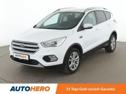 Weiß Gebraucht 2018 Ford Kuga Trend SUV | 12.720 € (Superpreis)
