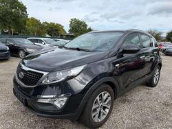 Schwarz Gebraucht 2016 Kia Sportage SUV | 6.600 € (Fairer Preis)