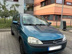 Grün Gebraucht 2001 Opel Corsa Kleinwagen | 1.200 €