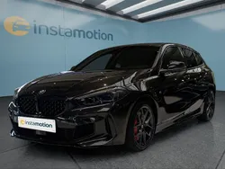 Schwarz Gebraucht 2021 BMW M135 Kleinwagen | 32.299 € (Guter Preis)