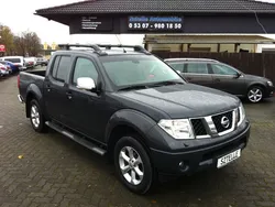 Grau Gebraucht 2008 Nissan Navara Abholung | 14.990 € (Fairer Preis)