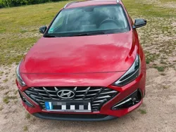Rot Gebraucht 2022 Hyundai i30 Limousine | 17.000 € (Superpreis)