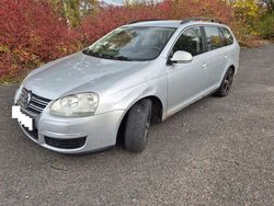 Grau Gebraucht 2008 VW Golf V Sportline Kombi | 2.250 € (Teuer)