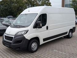 Weiß Gebraucht 2018 Peugeot Boxer Van | 29.900 €