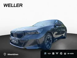 Grau Neu 2025 BMW 520 Performance Limousine | 74.750 € (Teuer)