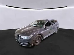 Grau Gebraucht 2021 VW Passat Elegance Kombi | 22.990 € (Fairer Preis)