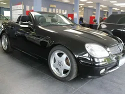 Schwarz Gebraucht 2000 Mercedes SLK200 Cabrio | 11.480 €