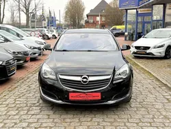 Schwarz Gebraucht 2016 Opel Insignia Innovation Kombi | 10.999 € (Etwas zu teuer)