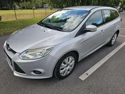Silber Gebraucht 2012 Ford Focus Trend Kombi | 3.200 € (Guter Preis)