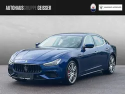 Blu emozione Gebraucht 2022 Maserati Ghibli Coupé | 63.990 €