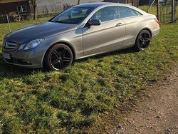 Grau Gebraucht 2010 Mercedes C250 Coupé | 11.500 €