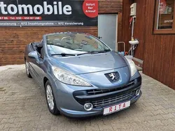 Grau Gebraucht 2008 Peugeot 207 CC Sport Cabrio | 3.980 € (Fairer Preis)