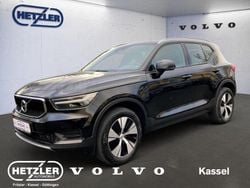 Black solid (stone) / solid Gebraucht 2021 Volvo XC40 Momentum SUV | 23.950 € (Guter Preis)