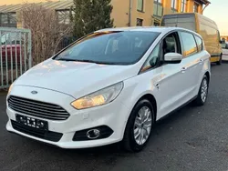 Weiß Gebraucht 2017 Ford S-MAX Trend Van / Kleinbus | 7.990 € (Etwas zu teuer)