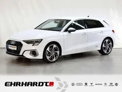 Weiß Gebraucht 2021 Audi A3 Sportback Edition .1 Limousine | 28.490 € (Teuer)