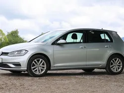 Silber Gebraucht 2019 VW Golf VII Kleinwagen | 14.000 € (Fairer Preis)