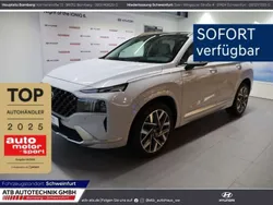 Mic (weiss Gebraucht 2023 Hyundai Santa Fe Signature SUV | 43.860 €