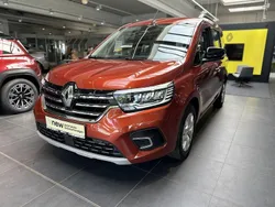 Braun Gebraucht 2023 Renault Kangoo Techno Van / Kleinbus | 25.990 € (Fairer Preis)