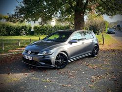 Grau Gebraucht 2019 VW Golf VII R Limousine | 21.990 € (Fairer Preis)
