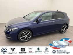 Atlantic blue metallic Gebraucht 2022 VW Golf VIII Style Kleinwagen | 25.400 € (Fairer Preis)
