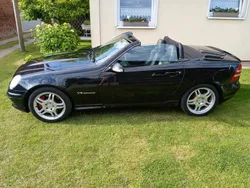 Schwarz Gebraucht 2002 Mercedes SLK32 AMG AMG Cabrio | 19.900 € (Fairer Preis)