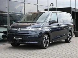 Starlight blue metallic Gebraucht 2024 VW T7 Style Van | 59.950 € (Teuer)