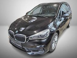 Schwarz Gebraucht 2022 BMW 218 Gran Tourer Advantage Van / Kleinbus | 16.445 € (Guter Preis)
