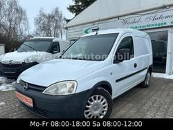 Weiß Gebraucht 2011 Opel Combo Van / Kleinbus | 4.999 € (Teuer)