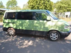 Grün Gebraucht 1997 VW T4 Van | 8.500 € (Teuer)