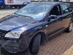 Schwarz Gebraucht 2008 Ford Focus Limousine | 2.999 € (Guter Preis)