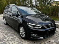 Schwarz Gebraucht 2016 VW Touran Comfortline Van / Kleinbus | 13.890 € (Fairer Preis)